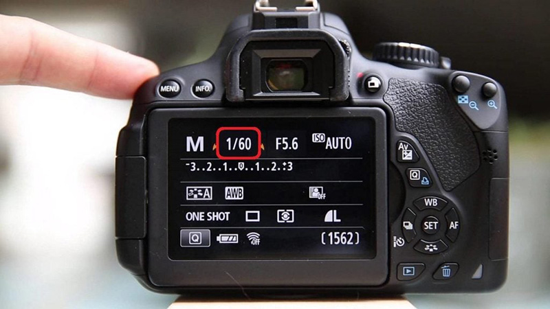 Tốc độ màn trập trên máy ảnh